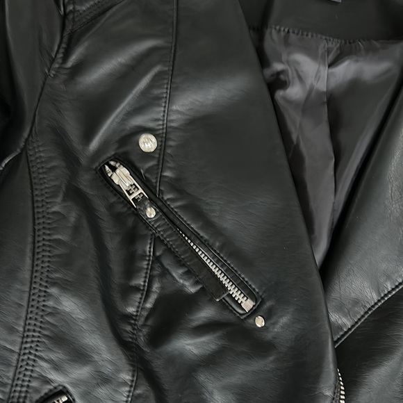 Vero Moda Ria Zip-front Moro Jacket - small - Picture 3 of 9